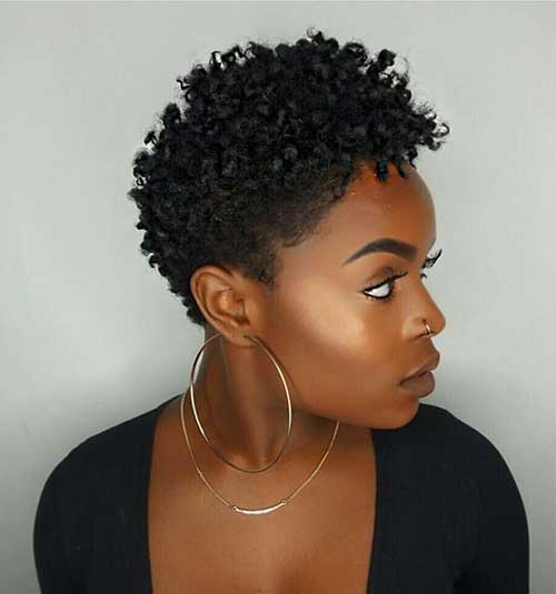 Short Natural Haircuts for Black Women-12