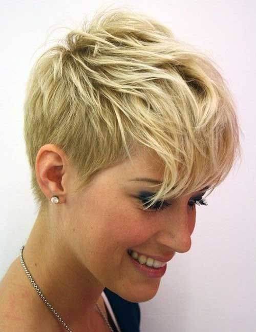 30 Short Pixie Haircuts Trending In 2019 Short Hair Models