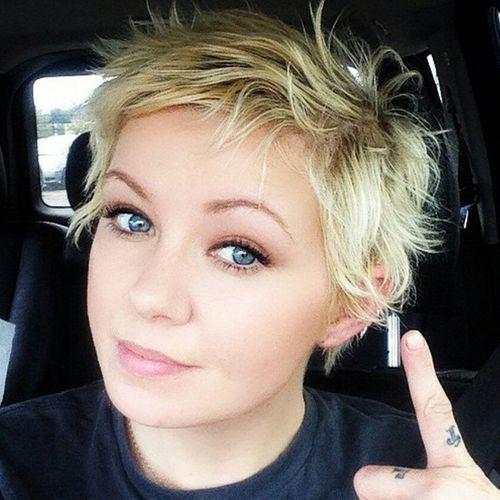 Short Hairstyles for Fine Thin Hair for Round Faces