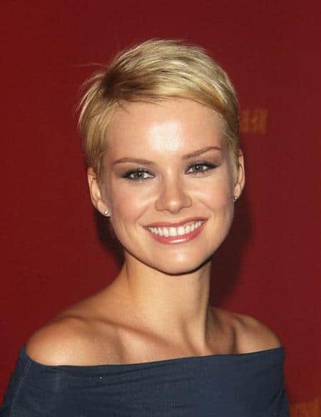 Celebrity short haircuts unnamed file 3 photo