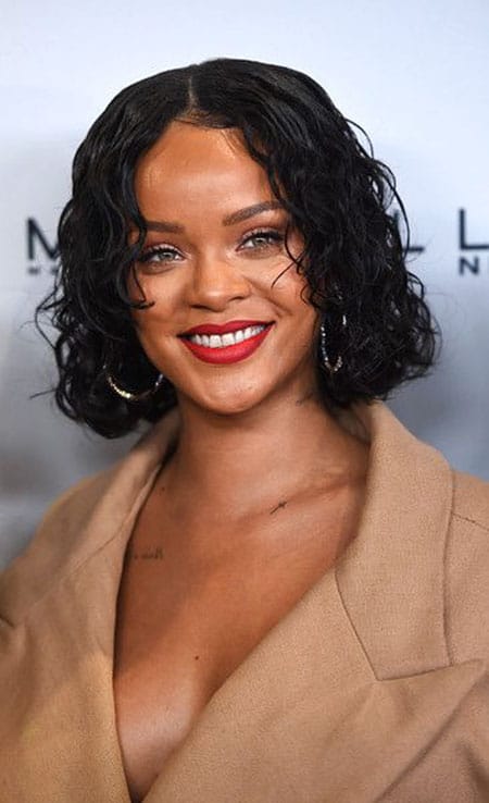 Rihanna Curly Women Wig
