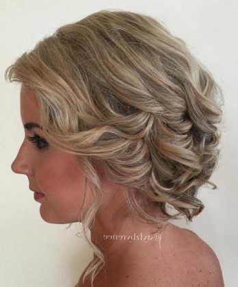 30 Short Wedding Hairstyles You Will Love in 2021 | Short Hair Models