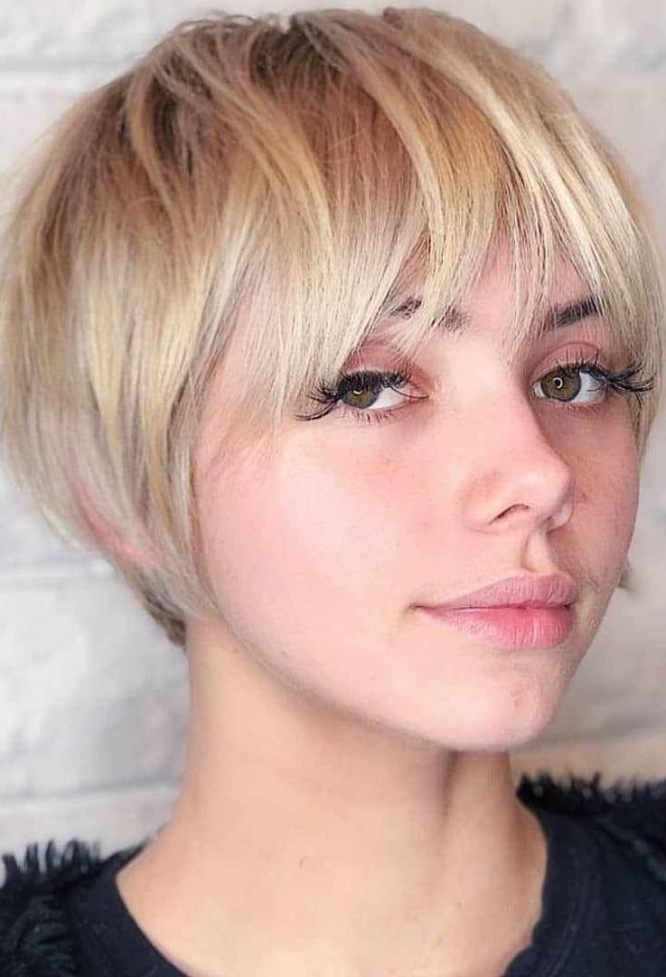 Cool Hairstyles For Short Hair Female