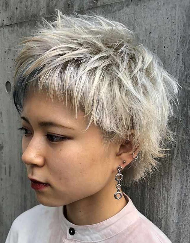 50 New Short Bob Cuts and Pixie Haircuts for 2021