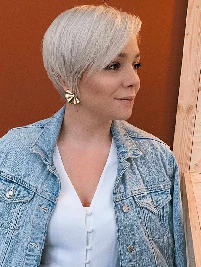 35 Cute Short Bob and Pixie Haircuts For Women 2021