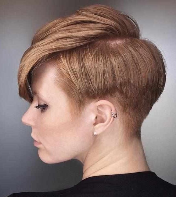 35 Cute Short Bob and Pixie Haircuts For Women 2021