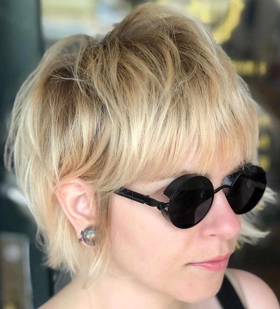 50 New Short Bob Cuts and Pixie Haircuts for 2021