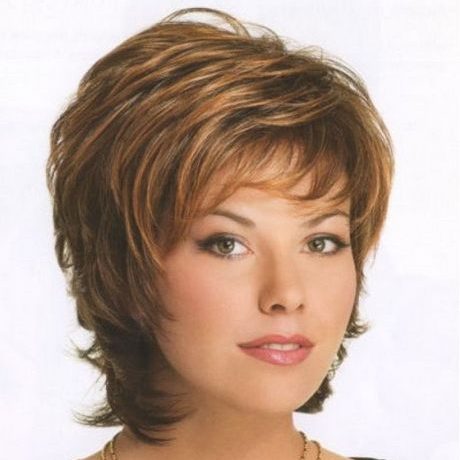 Hairstyles for over 50 round face