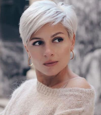 Pixie short platinum blonde hair