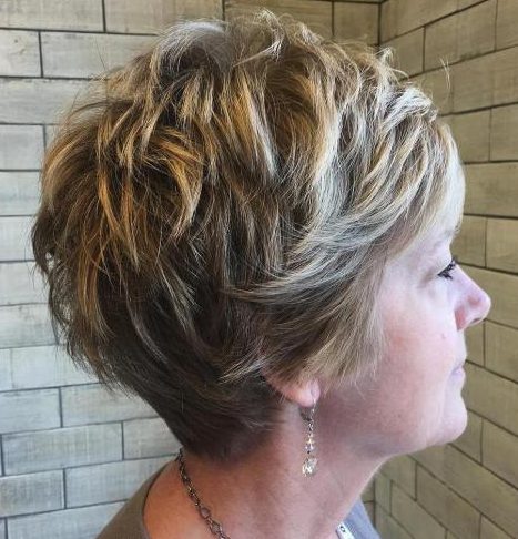 Short hair styles for older women