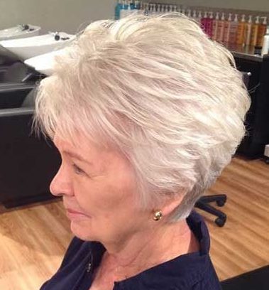 Short hairstyles for older women