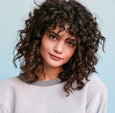 Shoulder length short curly hairstyles