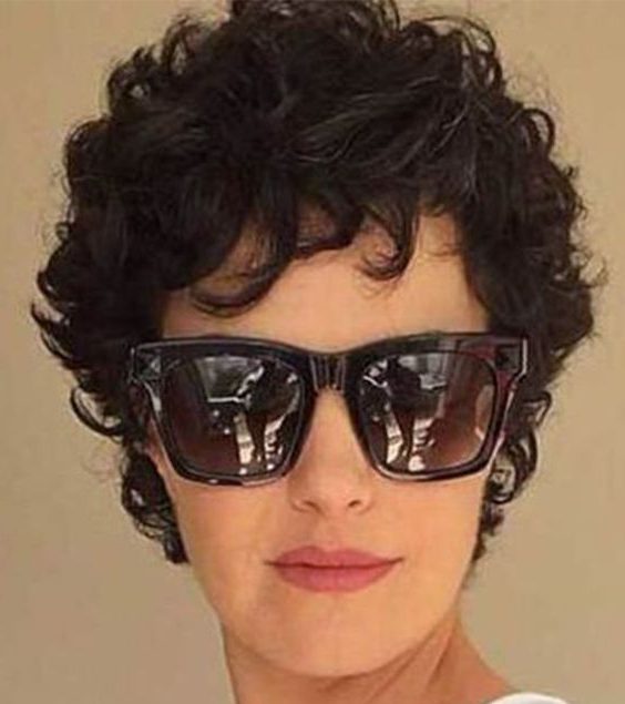 White woman short natural curly hairstyles