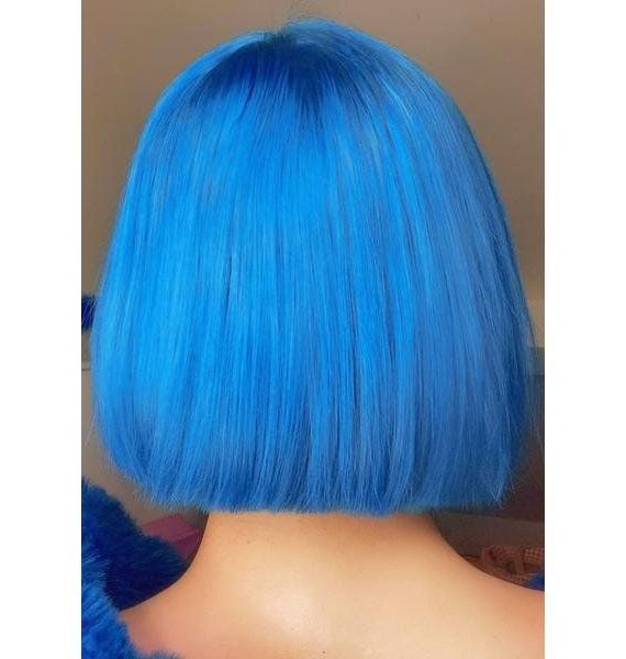 blue short hair