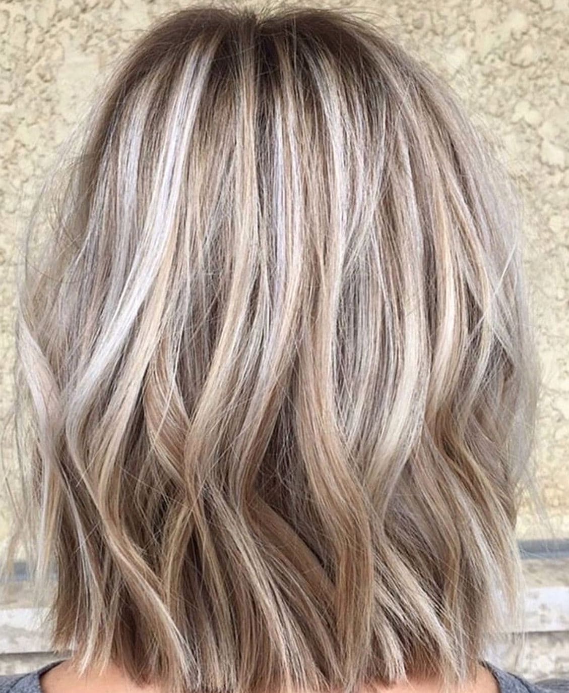 Dark blonde hair colors for short hair