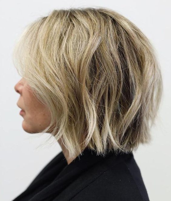 jaw length shaggy choppy bob