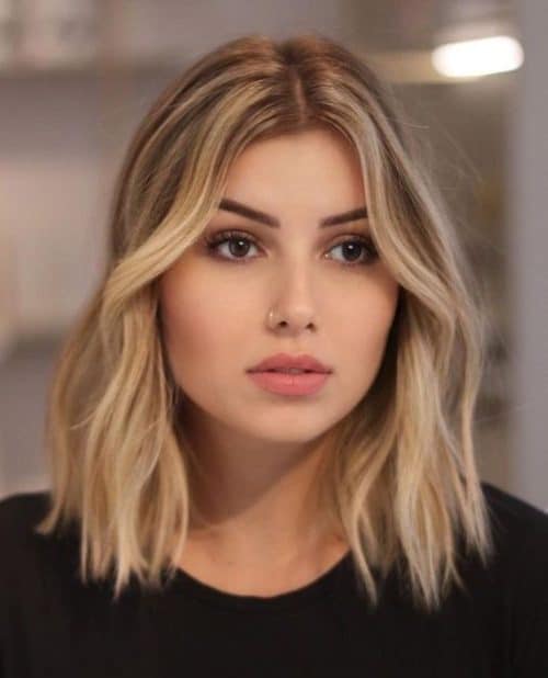 20 Short Popular Hairstyles For Women in 2021 | Short Hair Models