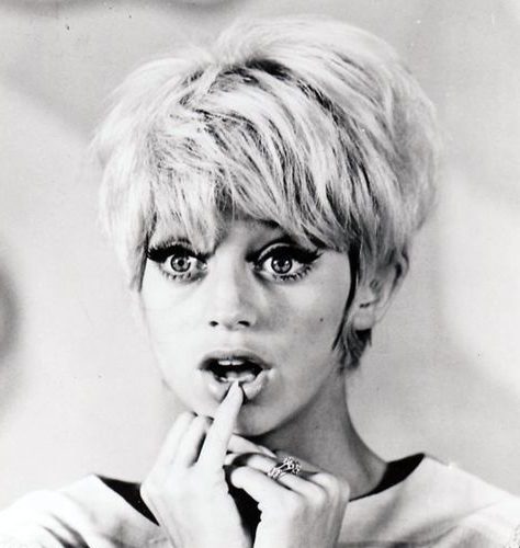 70s bob hairstyles with bangs
