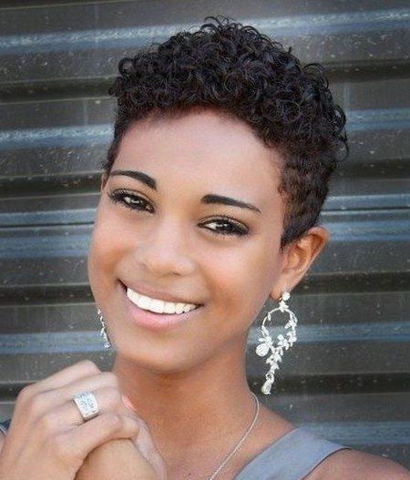 Chubby face short black hairstyles