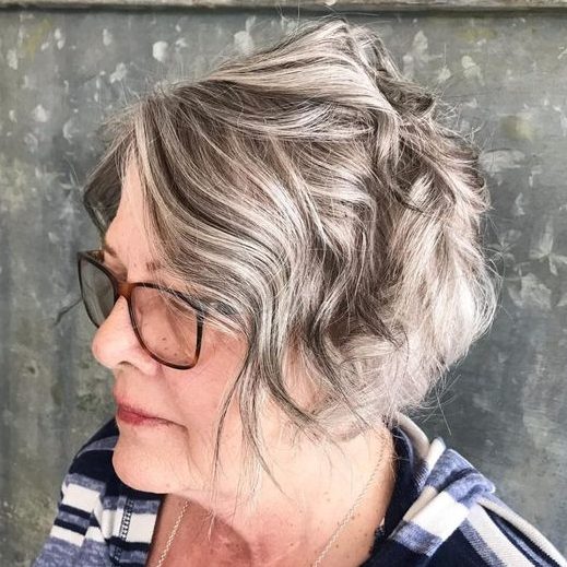 Hairstyles for over 50 with glasses