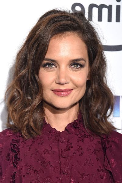 Katie holmes long bob