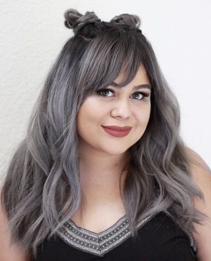Layered round face chubby face double chin medium length hairstyles