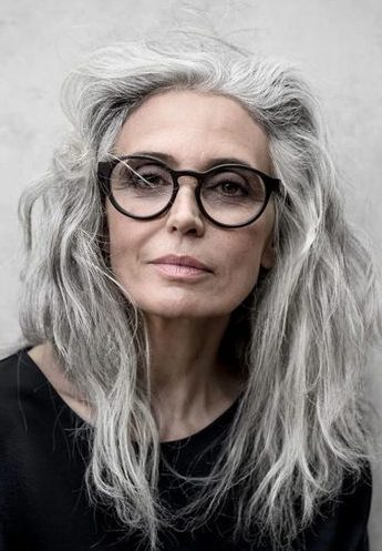 Old woman short grey hair styles