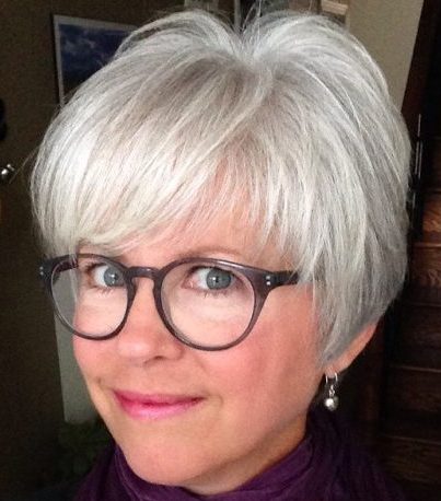 Short hairstyles for fine hair over 60 with glasses