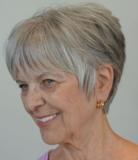 Short hairstyles for fine straight hair over 60