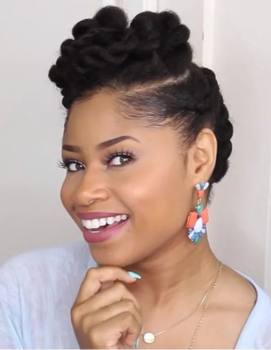 20 Short Natural Hairstyles for Women in 2022 | Short Hair Models