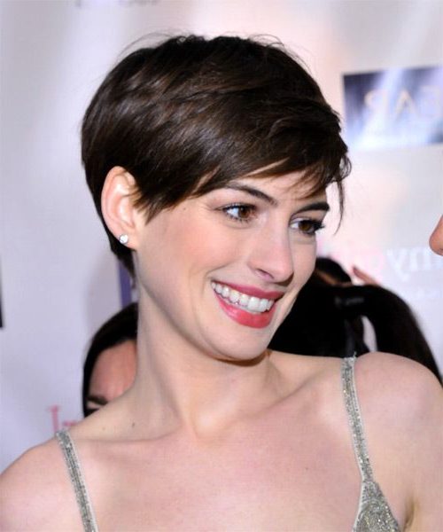 anne hathaway bangs