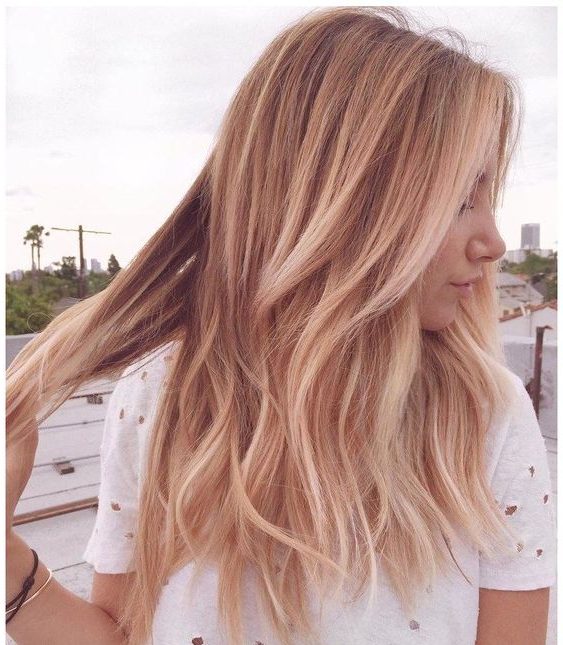 balayage short strawberry blonde hair