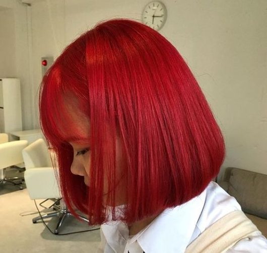 deep red short dark red hair