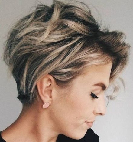 feminine pixie cuts