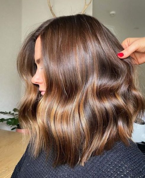 20 Caramel Hair Colors That Will Completely Take Over 2022 | Short Hair ...