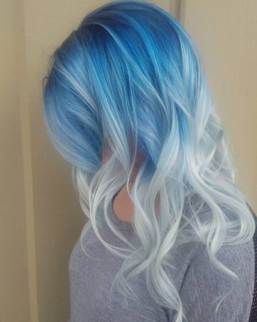 pastel blue hair
