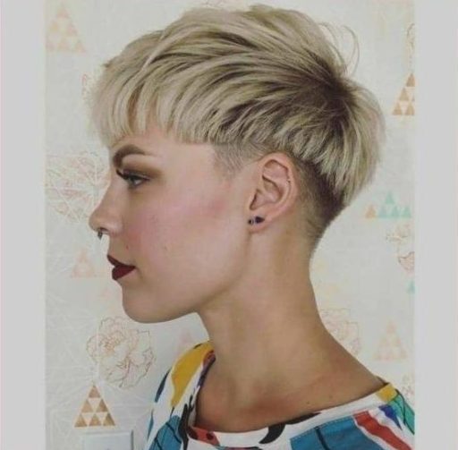 female messy bowl cut