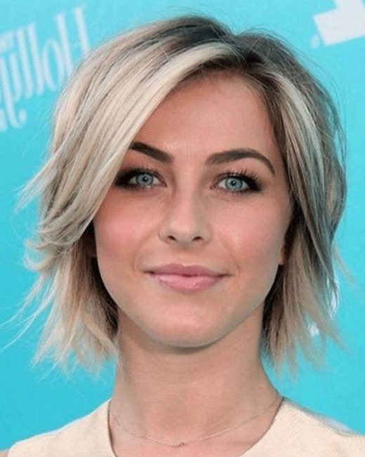 layered shaggy short haircut