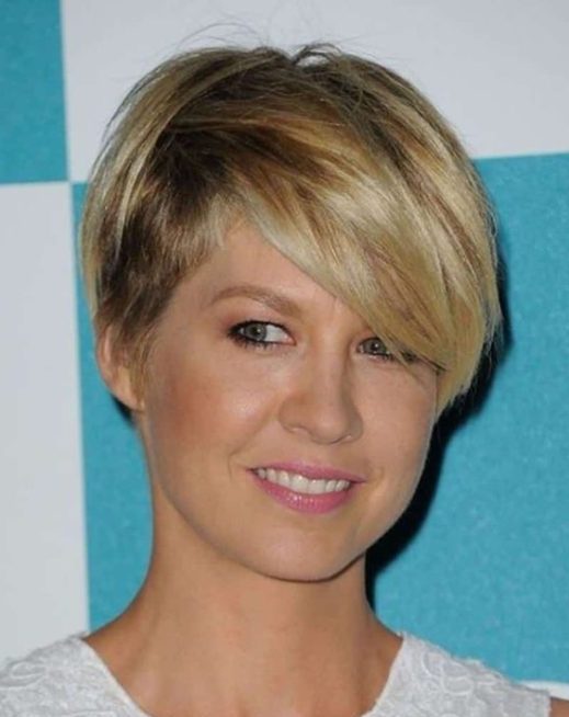 short wedge bob haircut