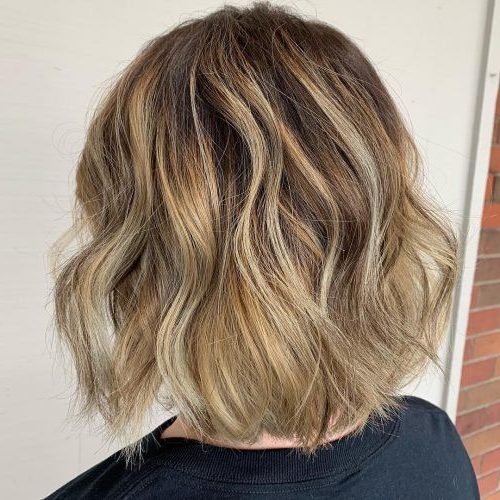 shoulder length beach waves short hair