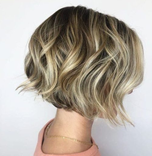 shoulder length short hairstyles for thick hair