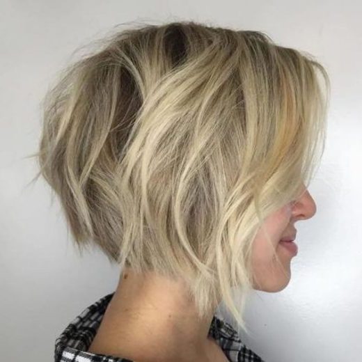 20 Short Angled Bob Haircuts for Women in 2022 | Short Hair Models