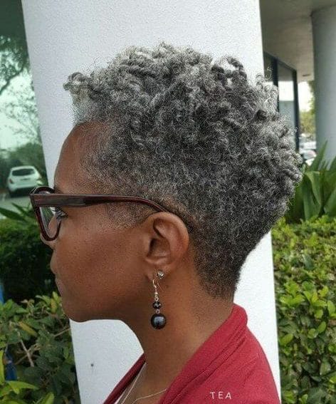 Natural hairstyles for 60 year old black woman
