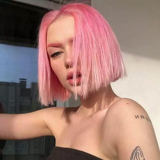 aesthetic short pink hair