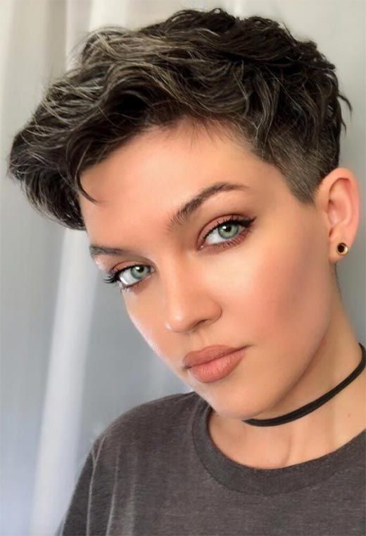 Bob Hairstyles for Women in 2021 | Short Hair Models