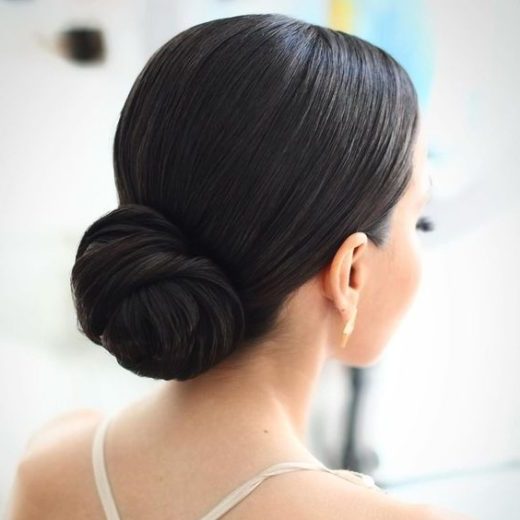 chignon messy