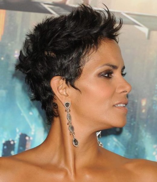 halle berry long haircut