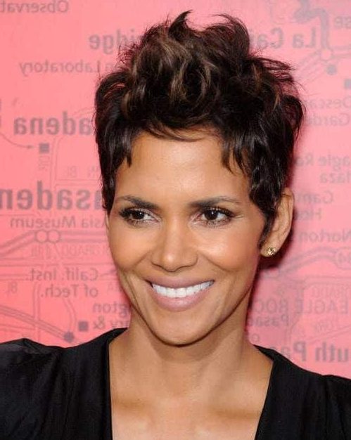 medium length halle berry hairstyles