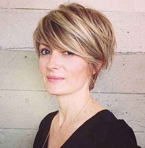 short trendy hairstyles for women