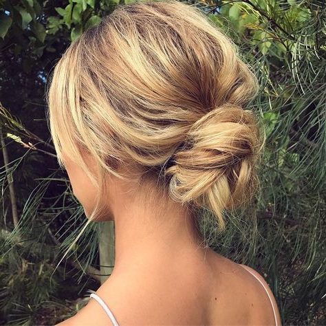 simple chignon